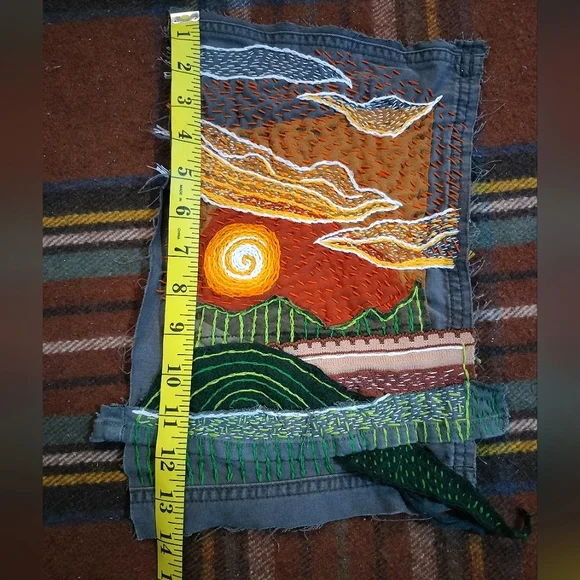 Slow Stitch Sunset - Picture 7 of 8